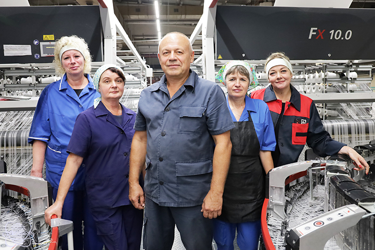 в цехе по производству полипропиленовой продукции завода искусственного волокна ,фото
