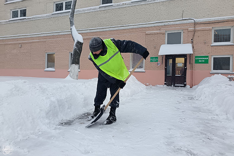 уборка снега, 2026, фото